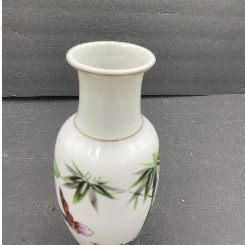 Vintage Japanese Porcelain Vase Butterfly Bamboo Floral Gold Trim‎ Cottagecore